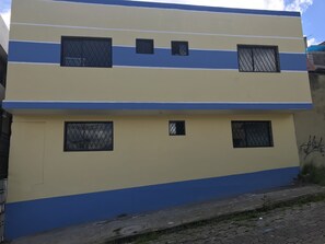 Exterior - 3 Bedrooms Apartment FOR Rent (Quito)