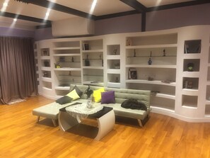 Interior - Attico Coloseo with rooftop (Roma)