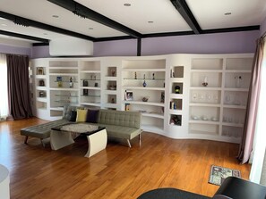 Interior - Attico Coloseo with rooftop (Roma)