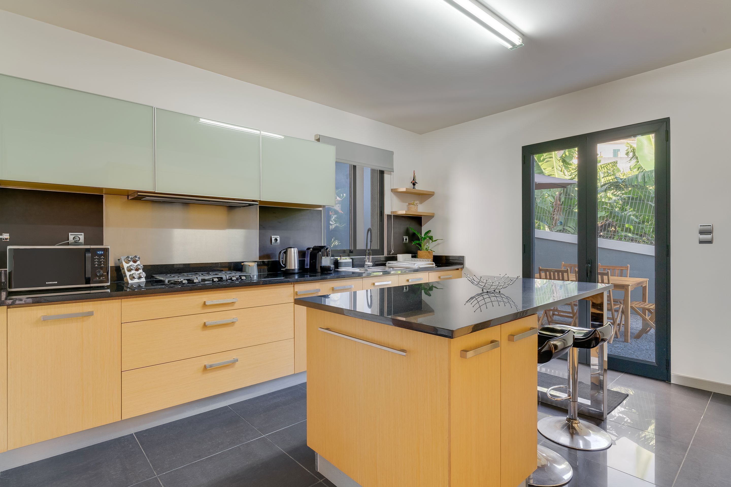 Foto - Countryside Charm by HR Madeira