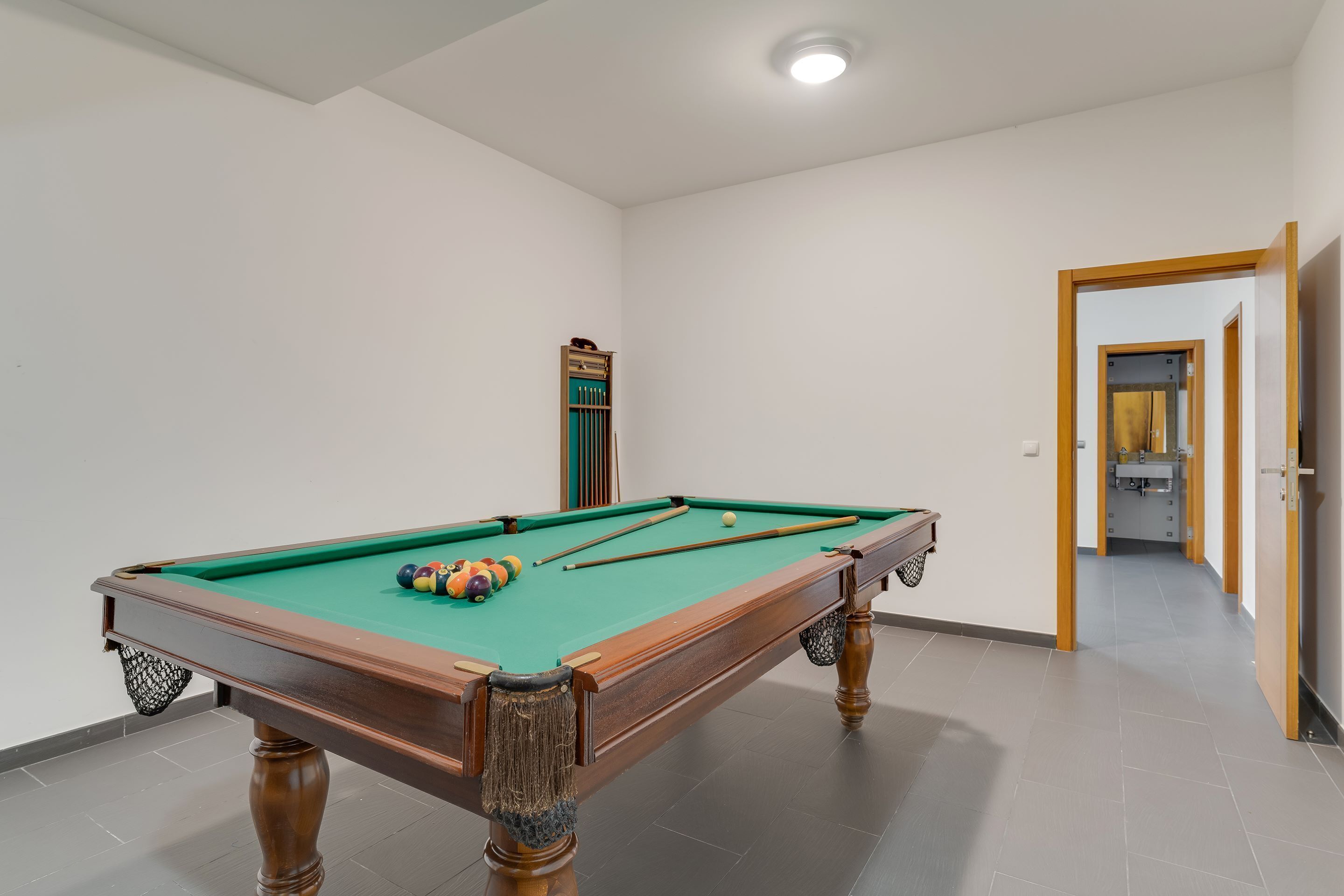 Foto - Countryside Charm by HR Madeira