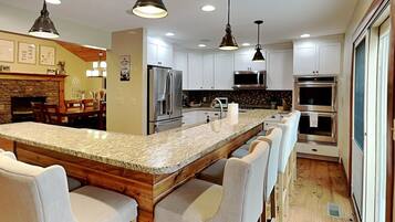 House (4 Bedrooms) | Property amenity