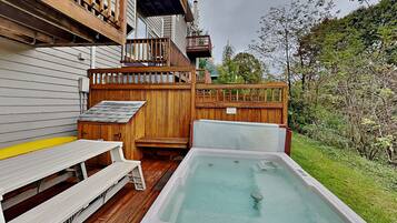 Studio (2 Bedrooms) | Property amenity