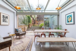 Dining - Sublime 4 BDR House Park Views London Fields (London)