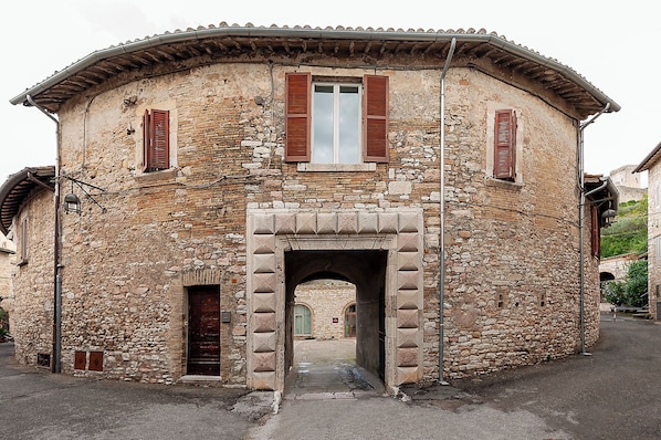 Property entrance - Anfihouse B&B and Apartments (Assisi)