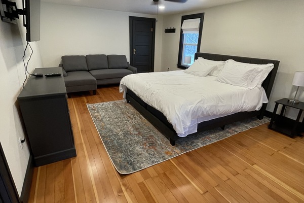 4 bedrooms, WiFi, bed sheets