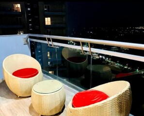 Property grounds - luxsugero studio at 37 floor (Noida, UP)