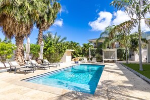 Pool - Spacious Private Apartment with Pool 2-4p, walk to the beach and boulevard! (Jan Thiel)