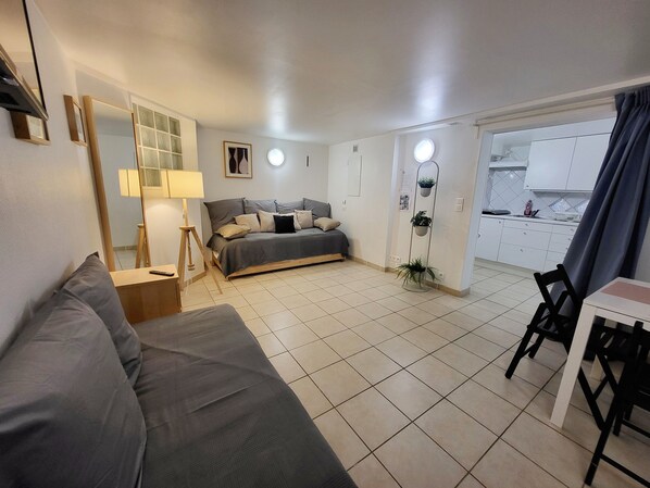 1 غرفة نوم وملاءات أسرّة