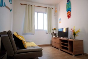 Smart TV - Apto Martim DE SÁ 850m Praia, Aceita PET , Wi-fi, Ótimo Para Famílias (Martim de Sá Caraguatatuba)