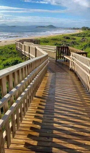 Private beach, white sand - Apto Brilho do Sol - Barra Velha - SC (Barra Velha)