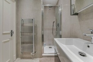 Hair dryer, towels
