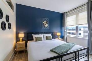 3 chambres, fer et planche à repasser, Wi-Fi, draps fournis