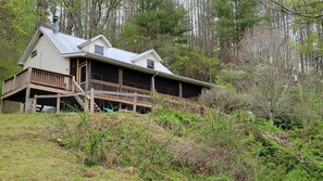 Exterior - Honeysuckle Ridge (Burnsville)