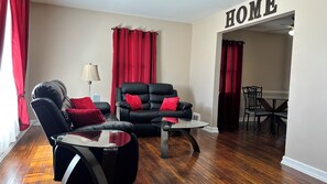 Una Smart TV, libros