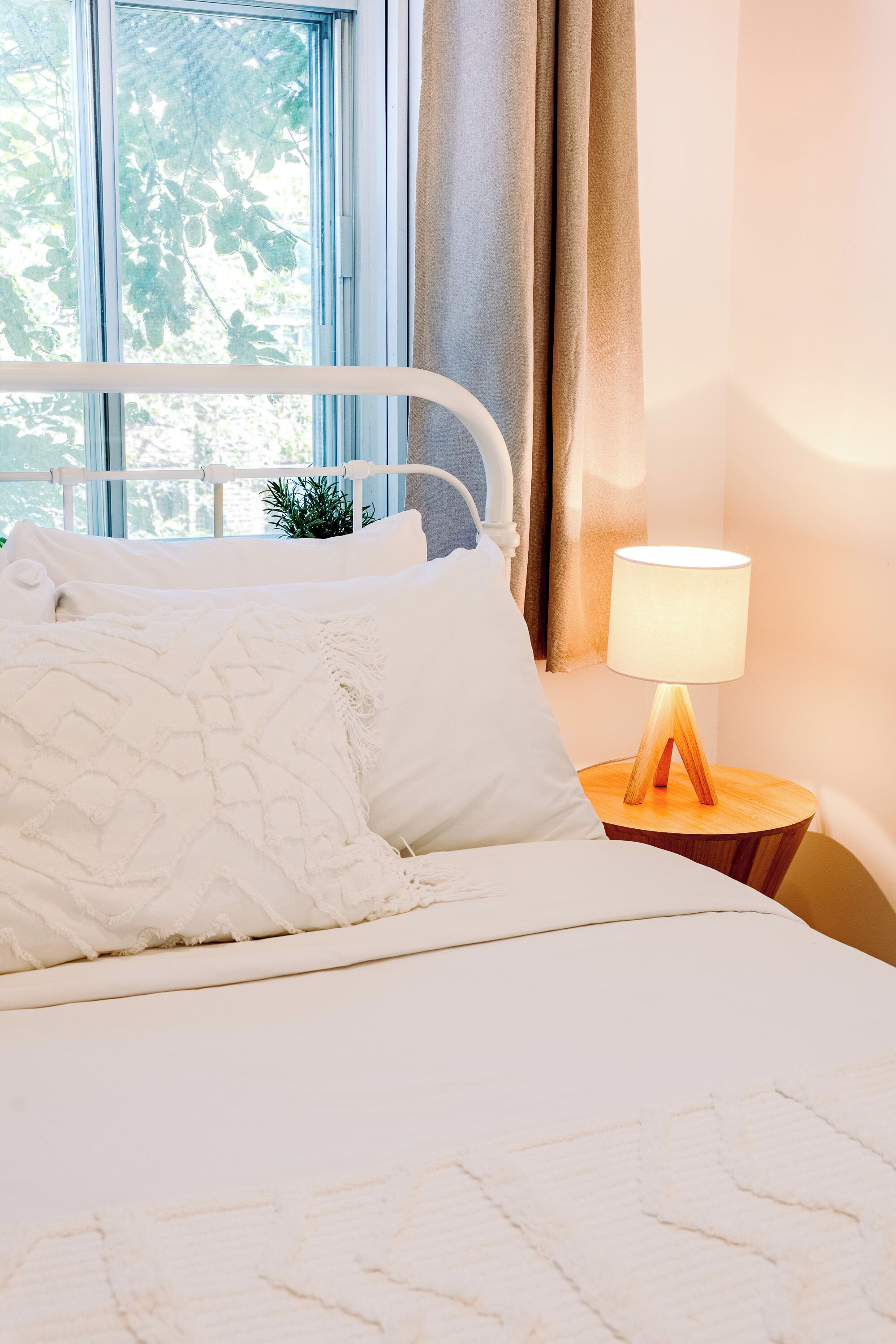 Blackout curtains, free WiFi, bed sheets