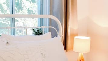 City appartement | Verduisterende gordijnen, gratis wifi, beddengoed