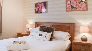 2 soverom, wi-fi (inkludert) og sengetøy