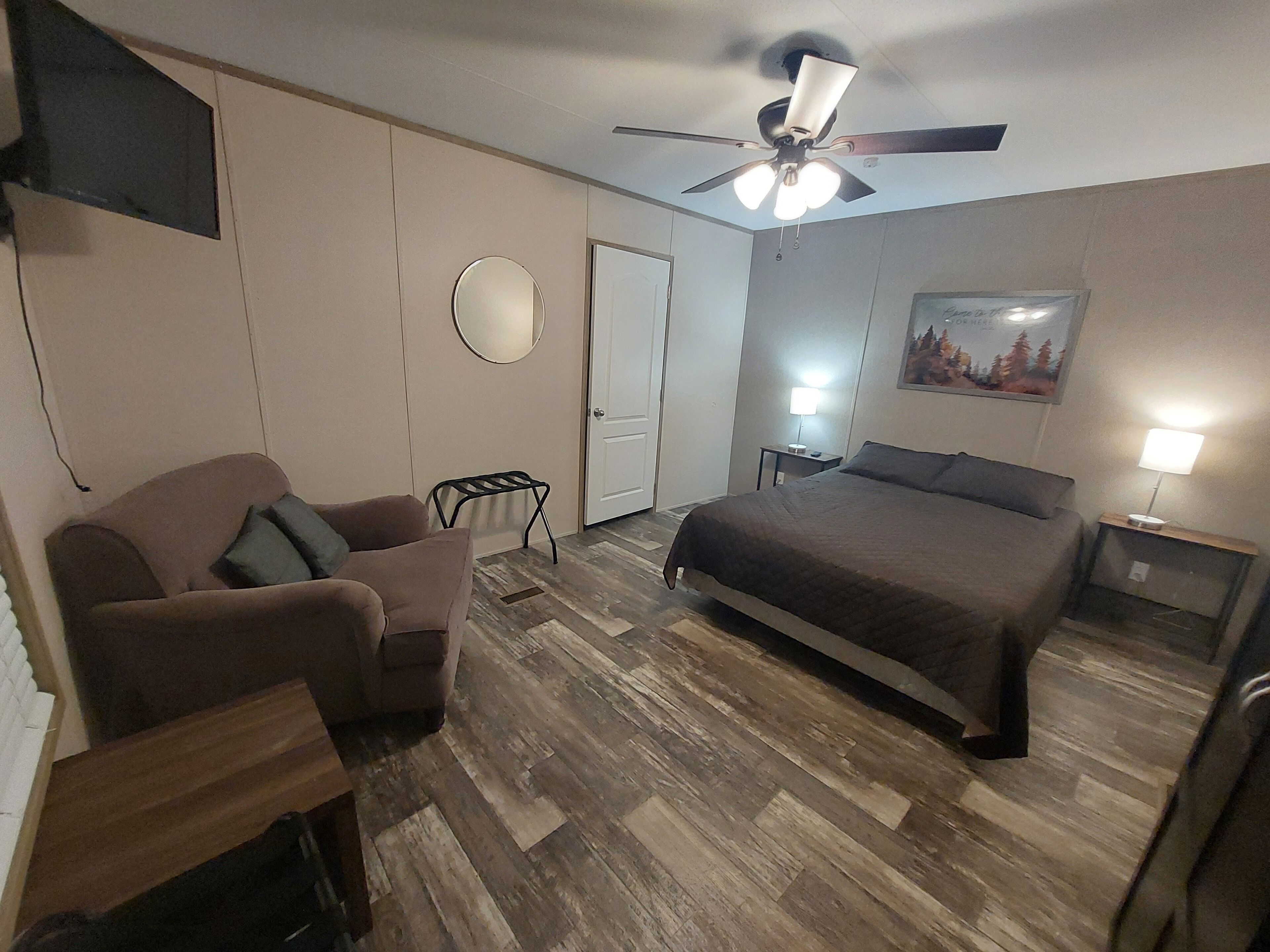 3 多间卧室、熨斗/熨衣板、免费 WiFi、床单