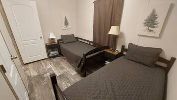 3 camere, ferro/asse da stiro, Wi-Fi gratuito, lenzuola