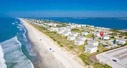 Take Me A Wave - Pier Pointe 7A2, Emerald Isle, Oceanview, poolside second floor