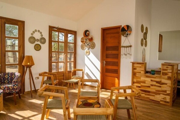 Interior - Bella Villa Arusha 4 (Arusha)