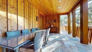 Outdoor dining - Obsidian #1 (4-Bedroom Home) with Pool by RedAwning (Mammoth Lakes)