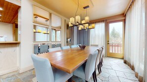 Dining - Obsidian #1 (4-Bedroom Home) with Pool by RedAwning (Mammoth Lakes)