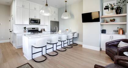 Gorgeous new home in Churchill