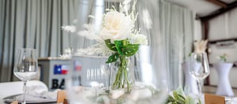 Weekend Getaway - Country Oasis Pool, Hot Tub, Texas Longhorns & Event Venue