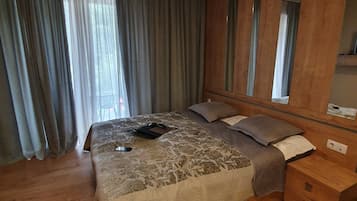 1 soveværelse, strygejern/strygebræt, gratis Wi-Fi, sengetøj