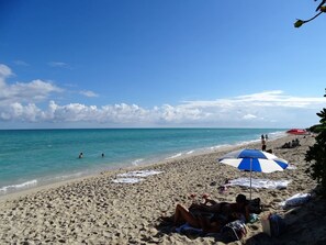 Beach - DCM Oceanview 4 (Miami)