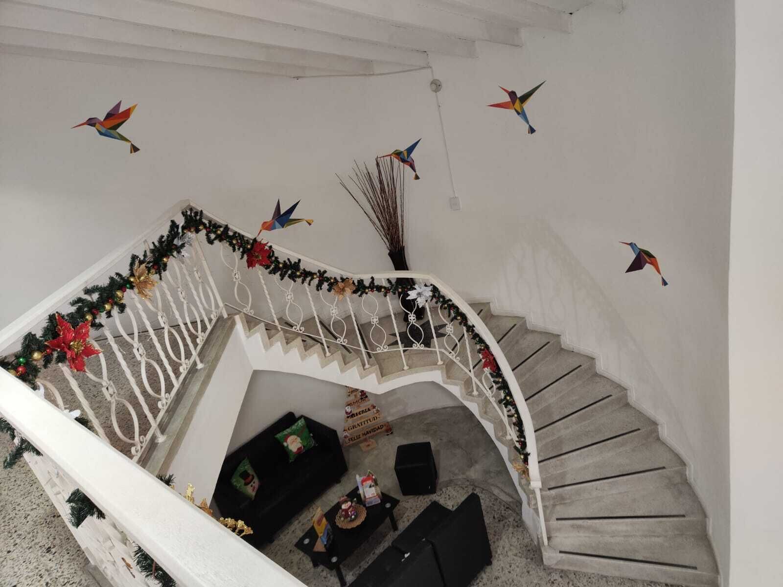 Handrails in stairways