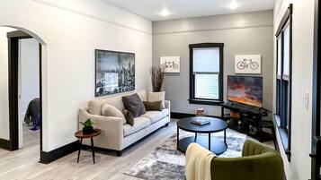 Älytelevisio, kirjoja