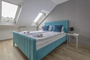 3 bedrooms, WiFi, bed sheets