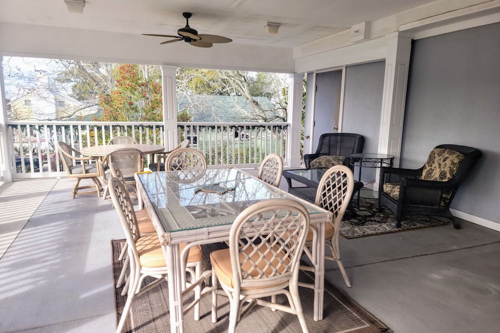 Beaufort Harbour Suites