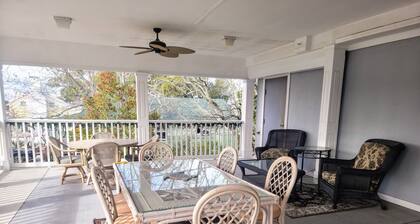 Beaufort Harbour Suites