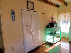 Deluxe Cottage | Private kitchen