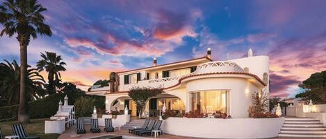 Una piscina riscaldata