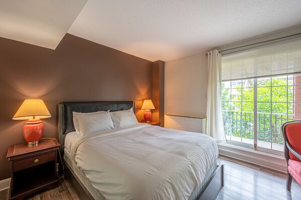 1 dormitorio, tabla de planchar con plancha, wifi gratis y ropa de cama