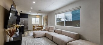 Minimalist Japandi Masterpiece right next to Cottonwood Canyon