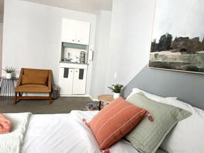 1 chambre, bureau, fer et planche Ă repasser, Wi-Fi