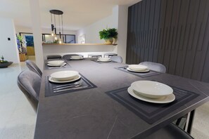 Dining - Relajante, Lujosa a 7 km del Poblado/jacuzzi/ Medellin (Medellín)