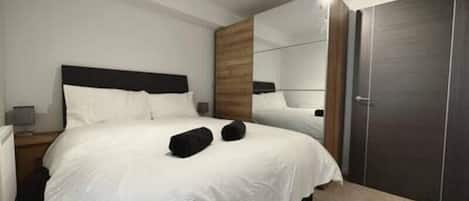 1 bedroom, free WiFi, bed sheets