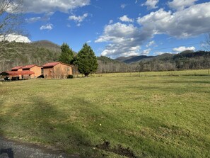 Property grounds - Tail of the Dragon Resort Cabins Mountain View #3 (Robbinsville)