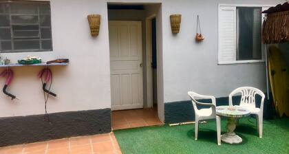 Casa Estrategicamente Localizada Entre 2 Praias Privilegiadas:riviera e Itaguaré