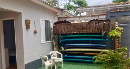 Casa Estrategicamente Localizada Entre 2 Praias Privilegiadas:riviera e Itaguaré