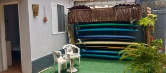 Casa estrategicamente localizada entre 2 praias privilegiadas:Riviera e Itaguaré