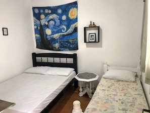 1 chambre, fer et planche à repasser, Wi-Fi