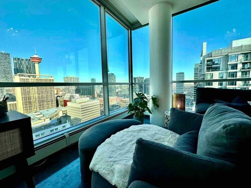 Urbanest - Spectacular Views & Amenities Downtown